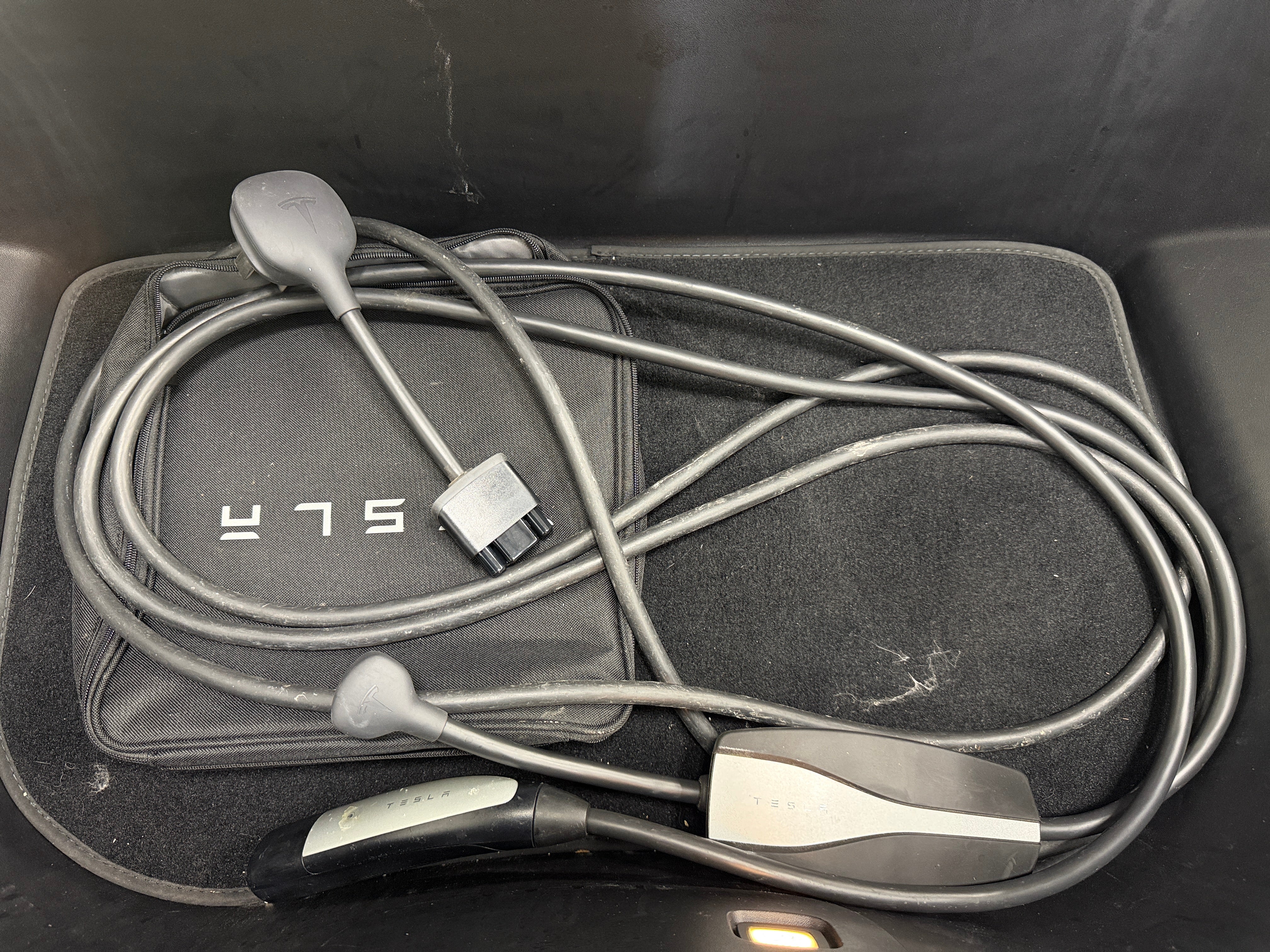tesla model 3 2018 5YJ3E1EA6JF003297 image tesla model 3 2018 5YJ3E1EA6JF003297 image